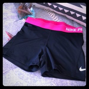Nike compression shorts/spandex